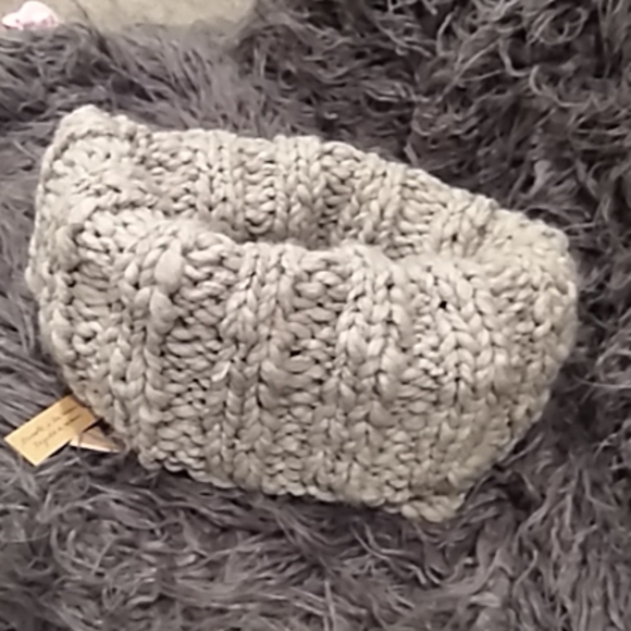 NWT American Eagle Outfitters scarf - Picture 4 of 4